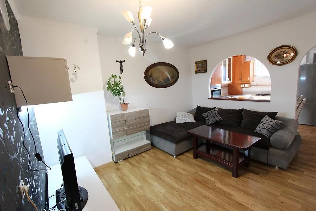 Apartment Ilinovic location